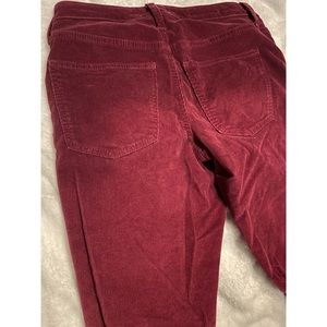 Universal Thread Corduroy Oxblood High Rise Pants Size 2
